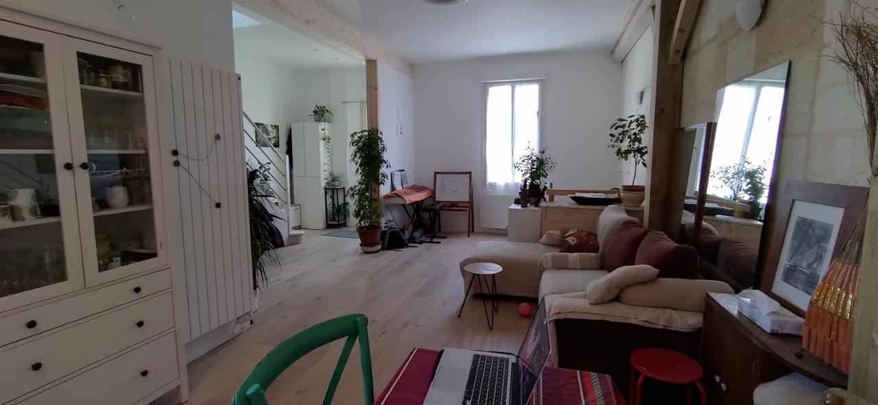belle chambre sur terrasse à 3 min de la gare Bordeaux Extérieur photo