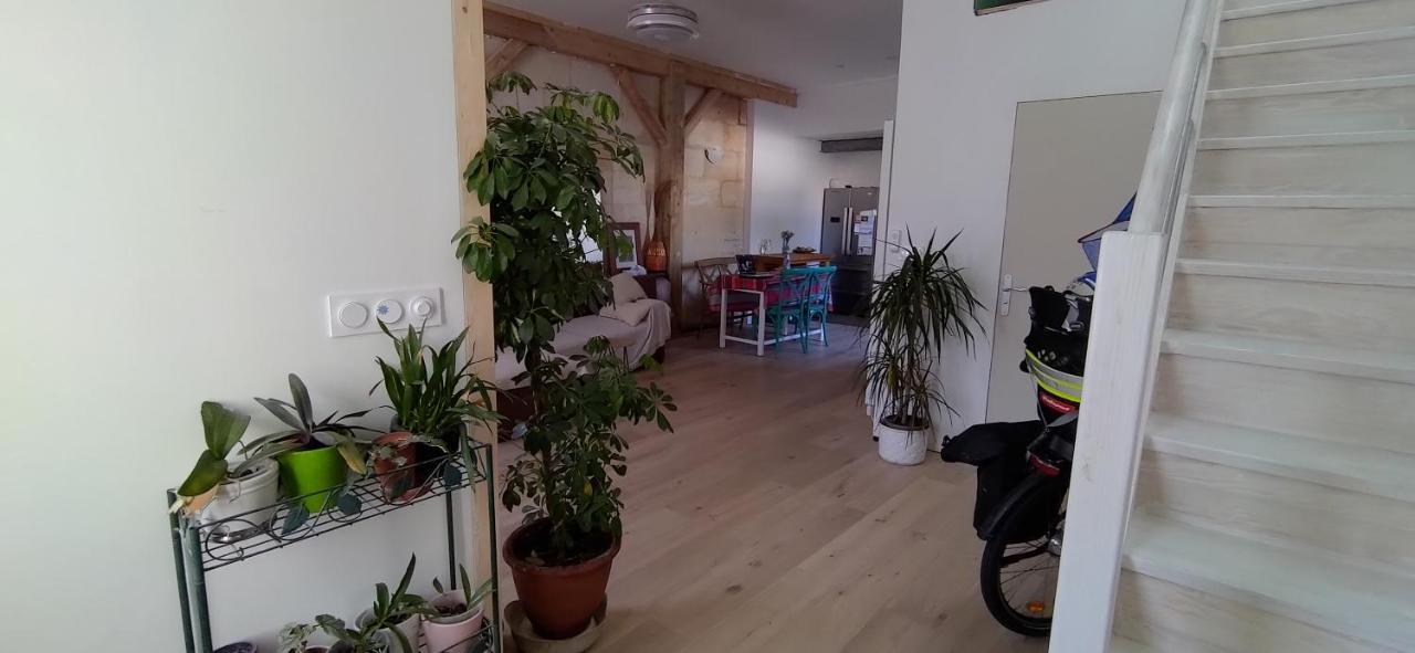 belle chambre sur terrasse à 3 min de la gare Bordeaux Extérieur photo